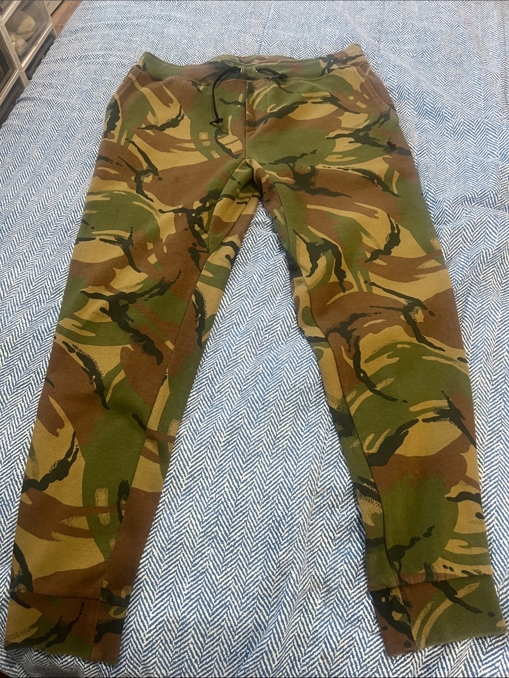 Polo by Ralph Lauren Men's Camo Sweatpants in Green/Brown